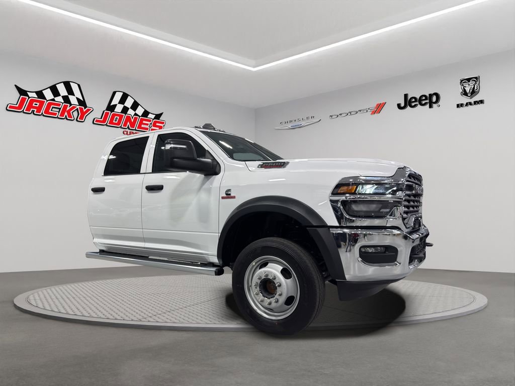 Used 2025 RAM 5500 Tradesman image 11