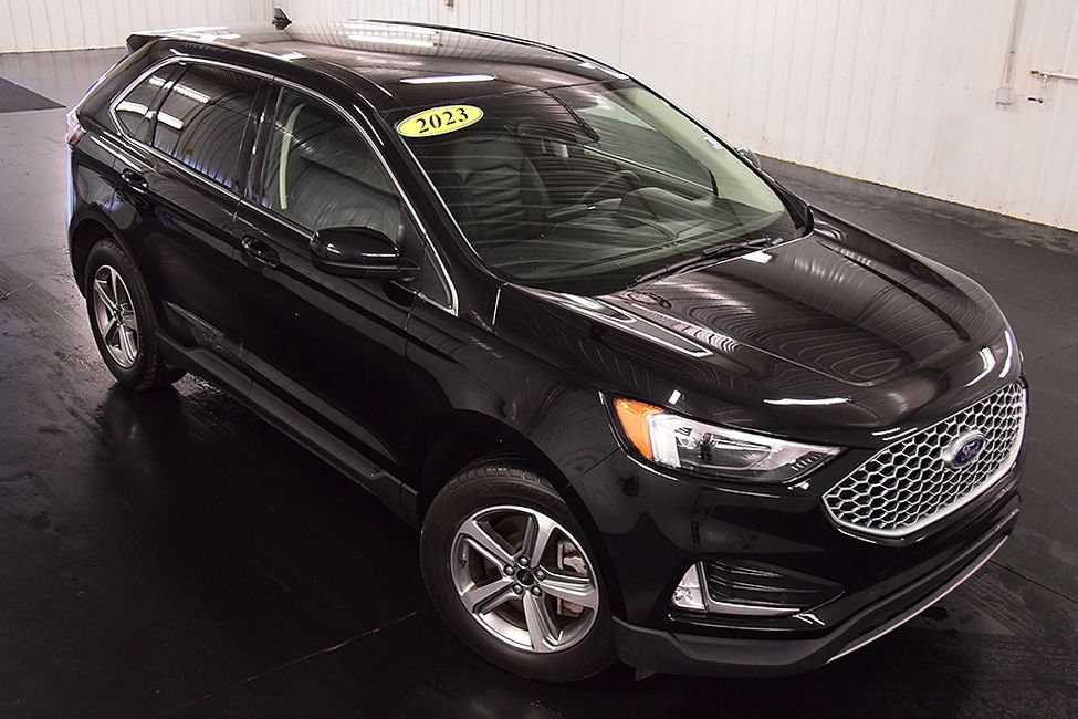 Used 2023 Ford Edge SEL w/ Convenience Package AWD/4WD image 10