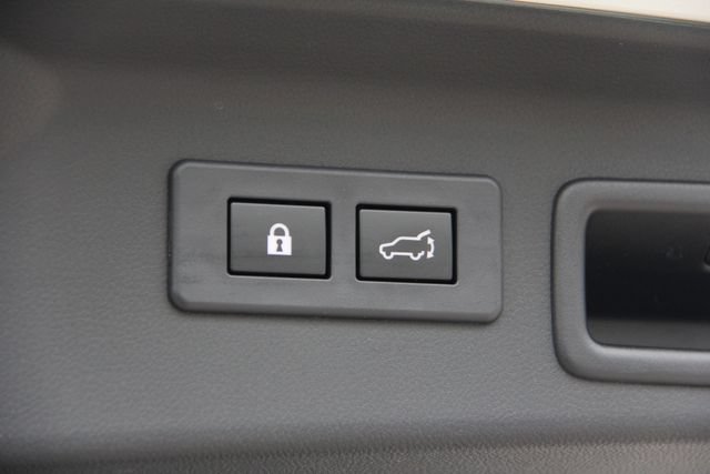 Used 2025 Subaru Forester Premium AWD/4WD image 35