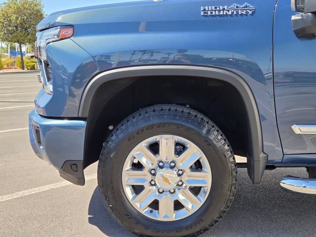 Certified 2025 Chevrolet Silverado 2500 High Country w/ High Country Premium Package AWD/4WD image 9
