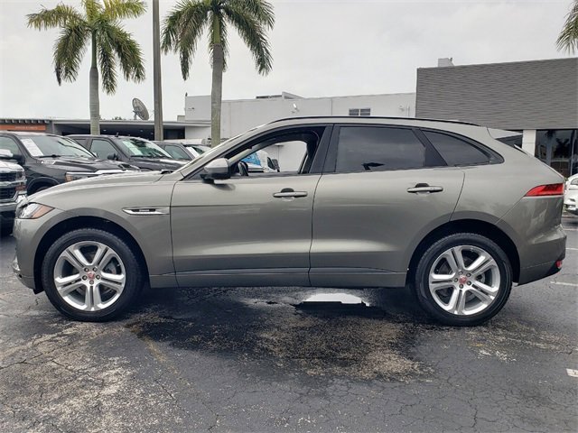 Used 2018 Jaguar F-PACE R-Sport image 2
