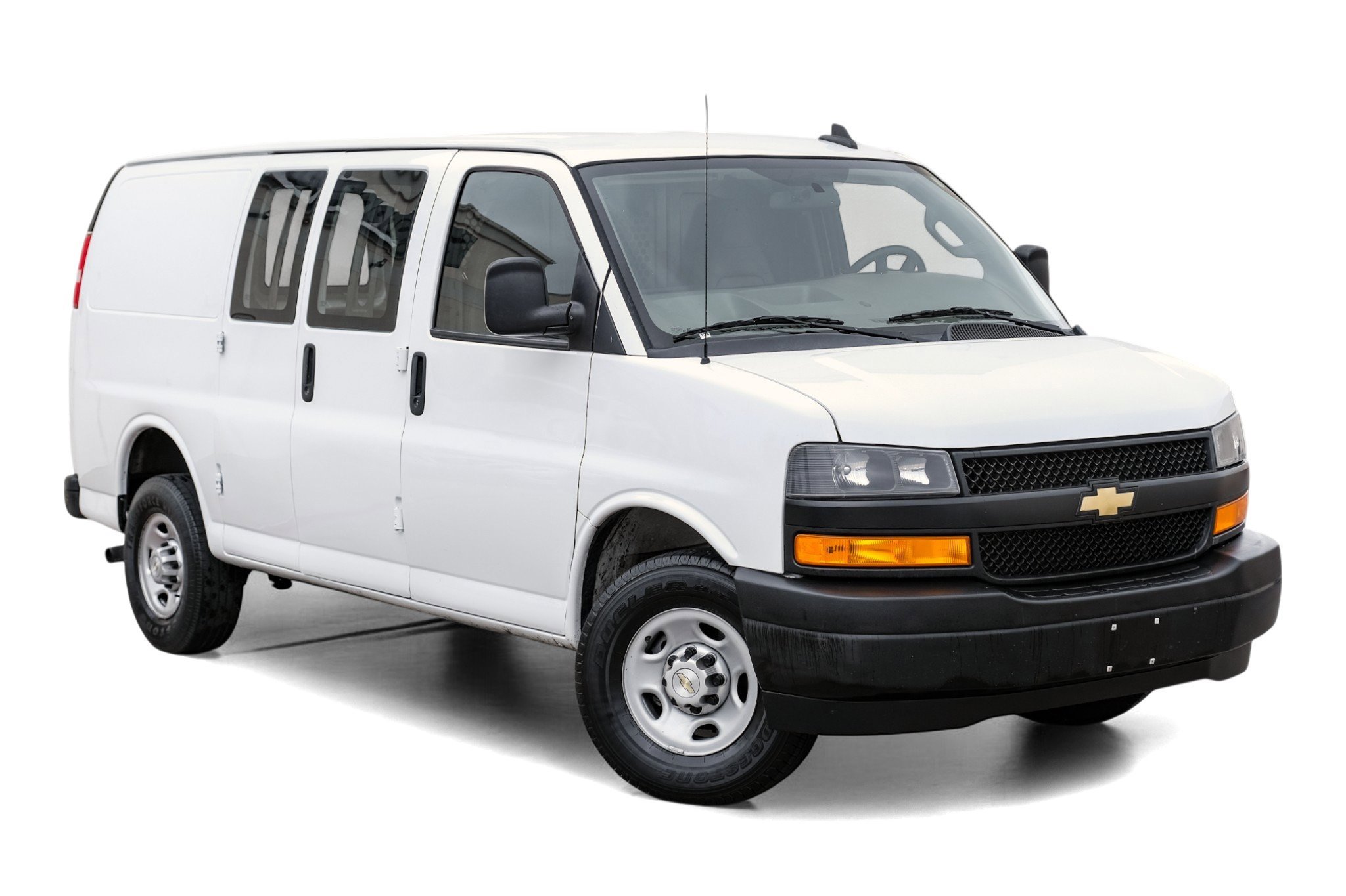 Used 2021 Chevrolet Express 2500 w/ Driver Convenience Package image 5