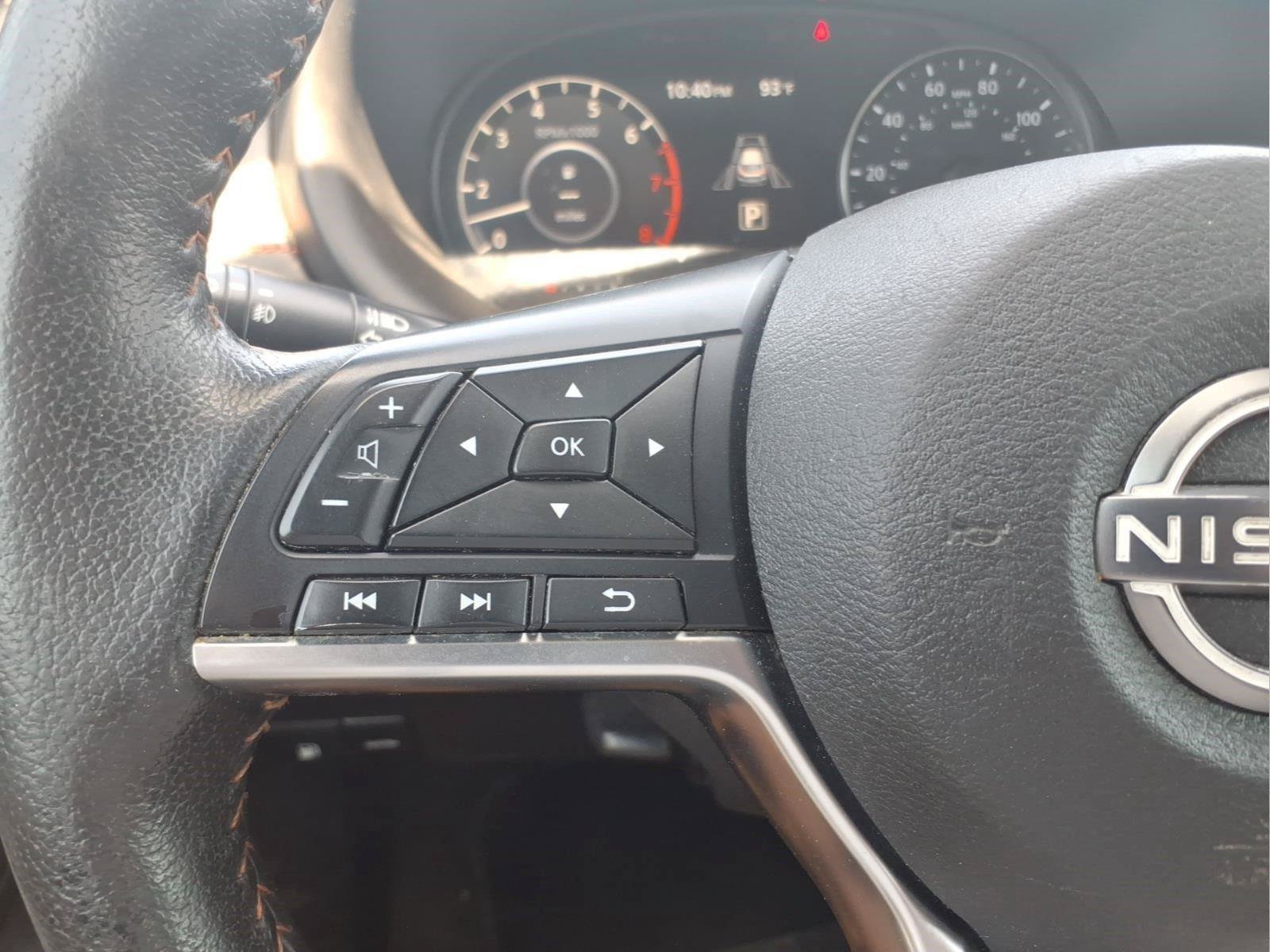 Used 2023 Nissan Kicks SR w/ SR Premium Package FWD image 21
