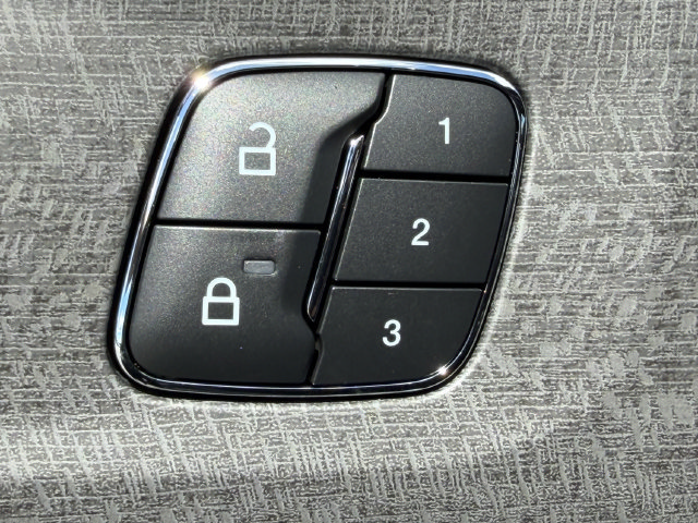 New 2027 Ford Explorer Platinum RWD image 59