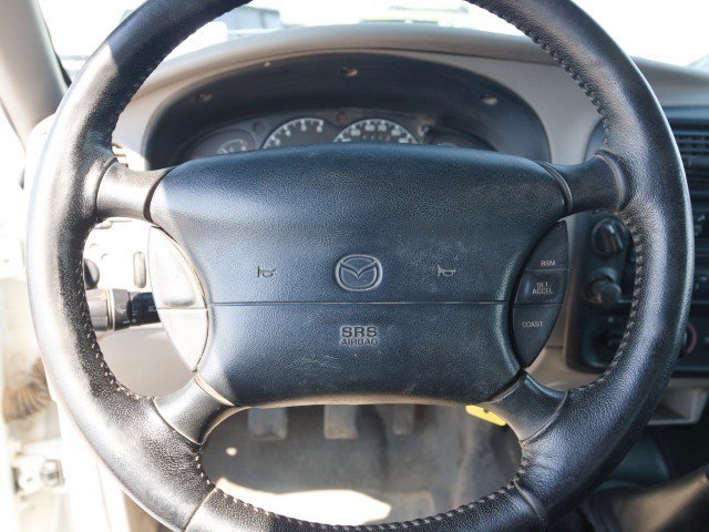 Used 2000 MAZDA B-Series Pickup 4x4 Cab Plus B4000 image 17