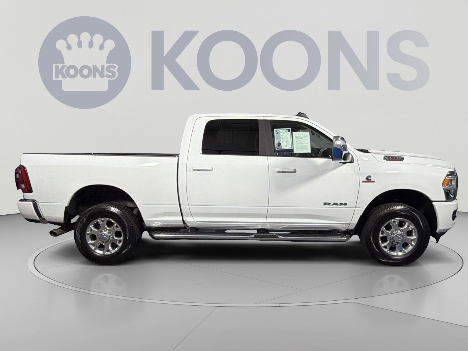Used 2024 RAM 2500 Laramie AWD/4WD image 8