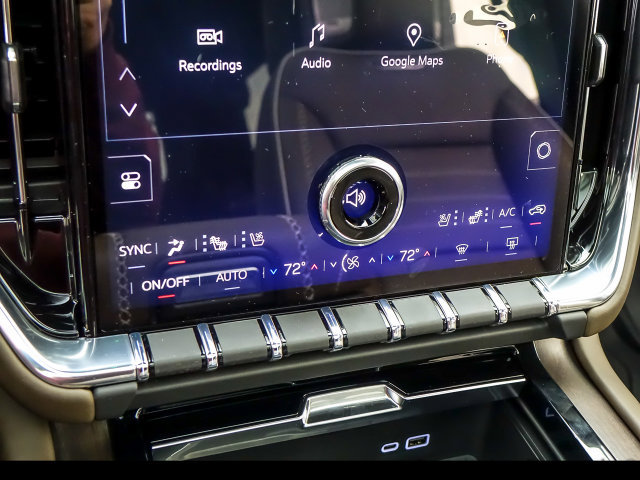 New 2026 GMC Yukon Denali Ultimate w/ LPO, Hit The Road Package AWD/4WD image 17