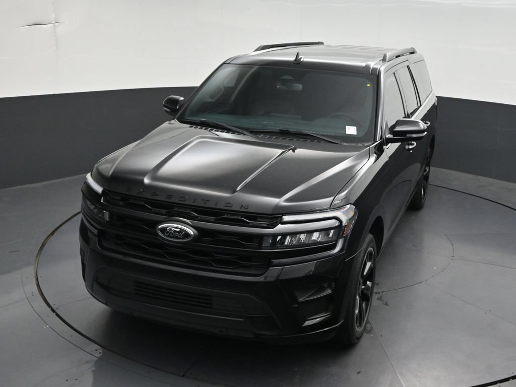 Used 2024 Ford Expedition Max Limited AWD/4WD image 24
