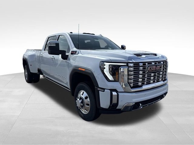New 2026 GMC Sierra 3500 Denali w/ Denali Reserve Package