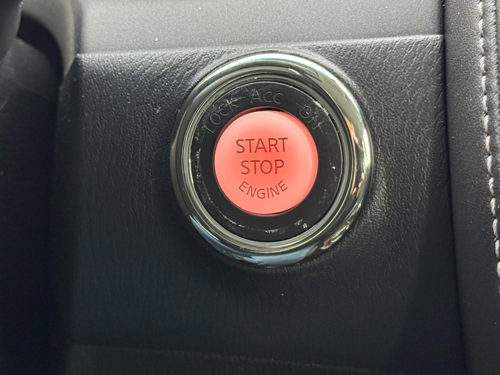 Used 2019 Nissan Armada SV w/ Driver Package image 21