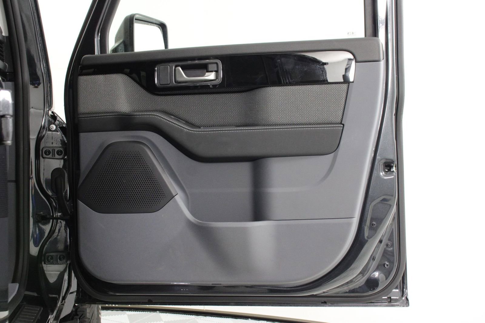 Used 2024 INEOS Grenadier image 22