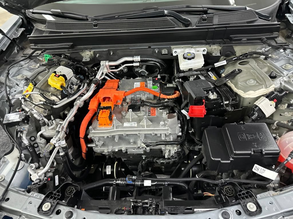 Certified 2025 Cadillac Lyriq Sport AWD/4WD image 16