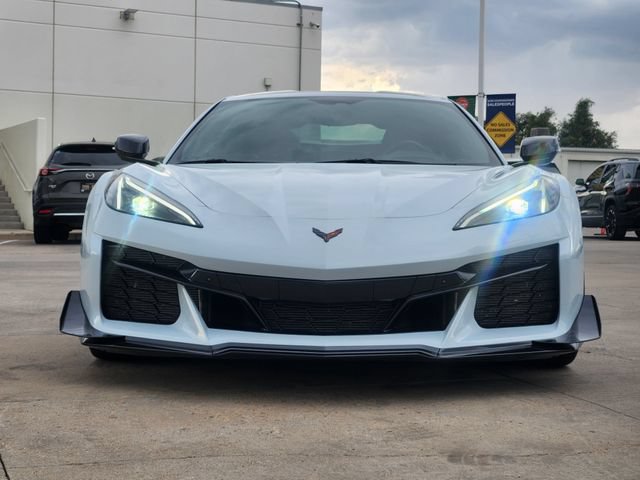 Used 2023 Chevrolet Corvette Z06 w/ Engine Appearance Package RWD image 2