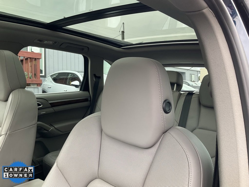 Used 2013 Porsche Cayenne image 19