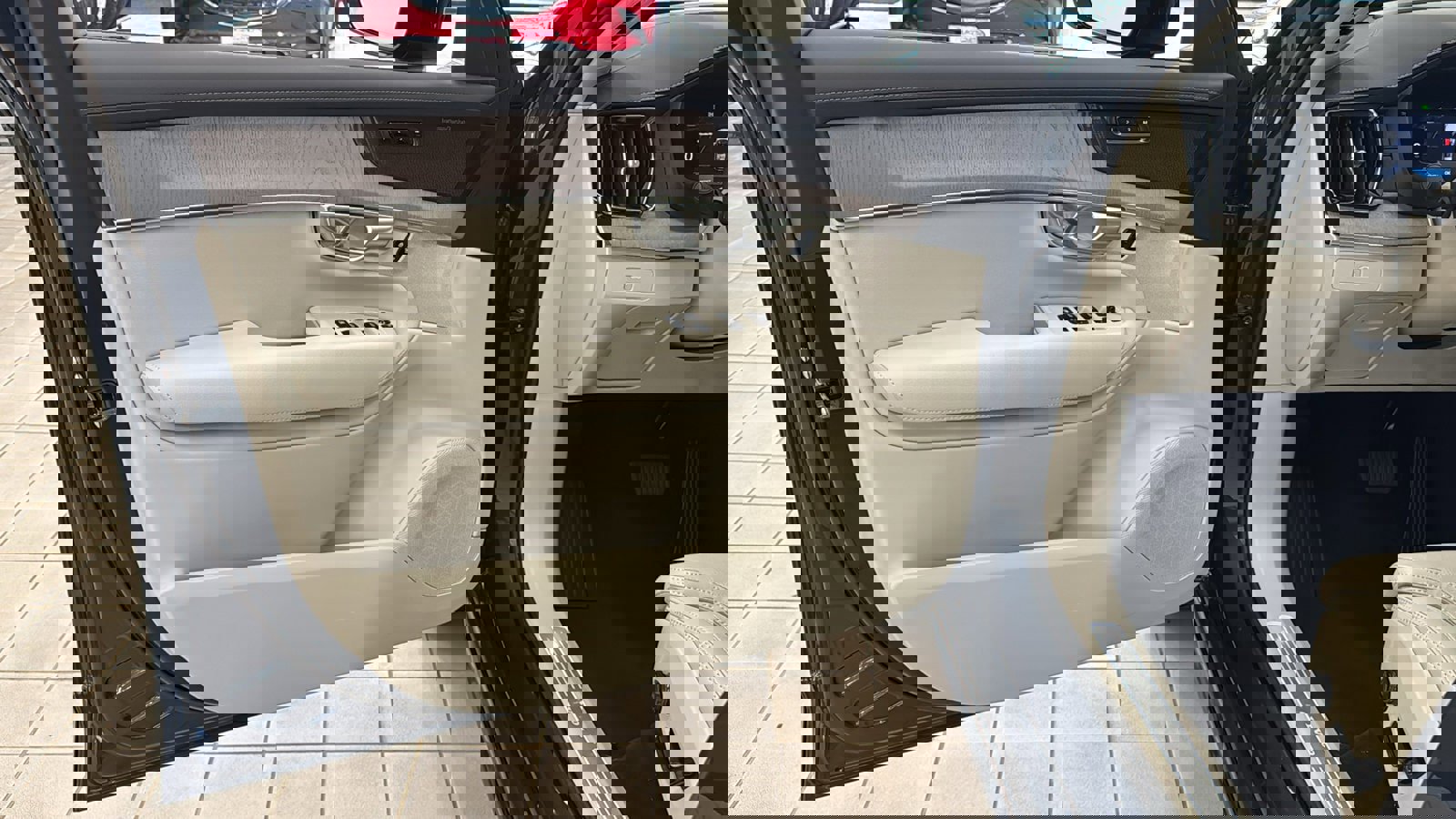 New 2026 Volvo XC90 B6 Ultra w/ Protection Package Premier image 21