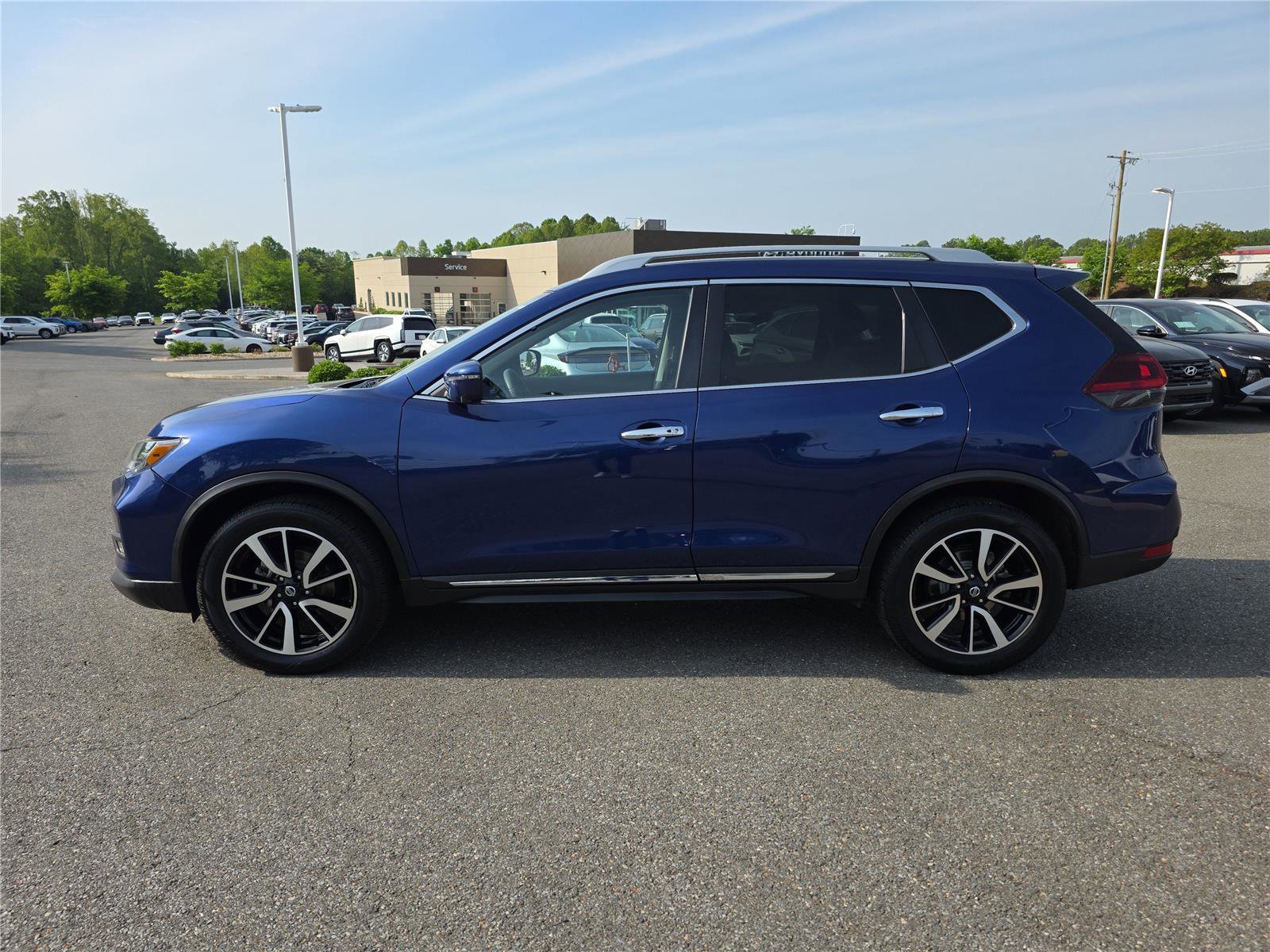 Used 2020 Nissan Rogue SL AWD/4WD image 8