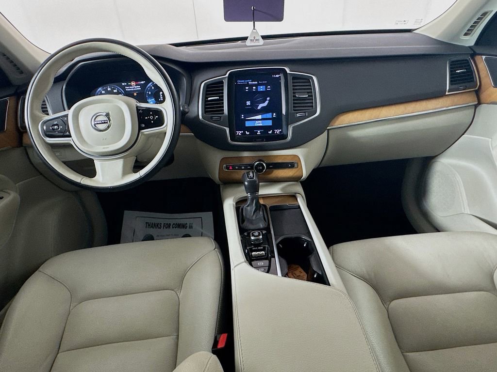 Used 2021 Volvo XC90 T6 Momentum image 26