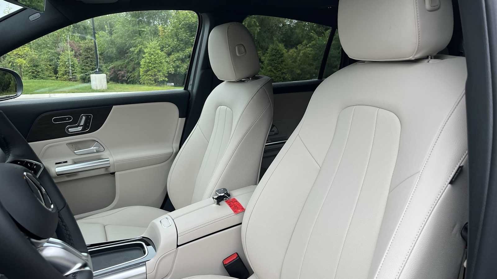 New 2026 Mercedes-Benz GLA 250 4MATIC image 30