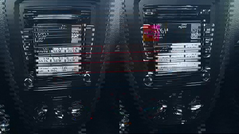 Used 2013 Volkswagen Jetta SE image 19