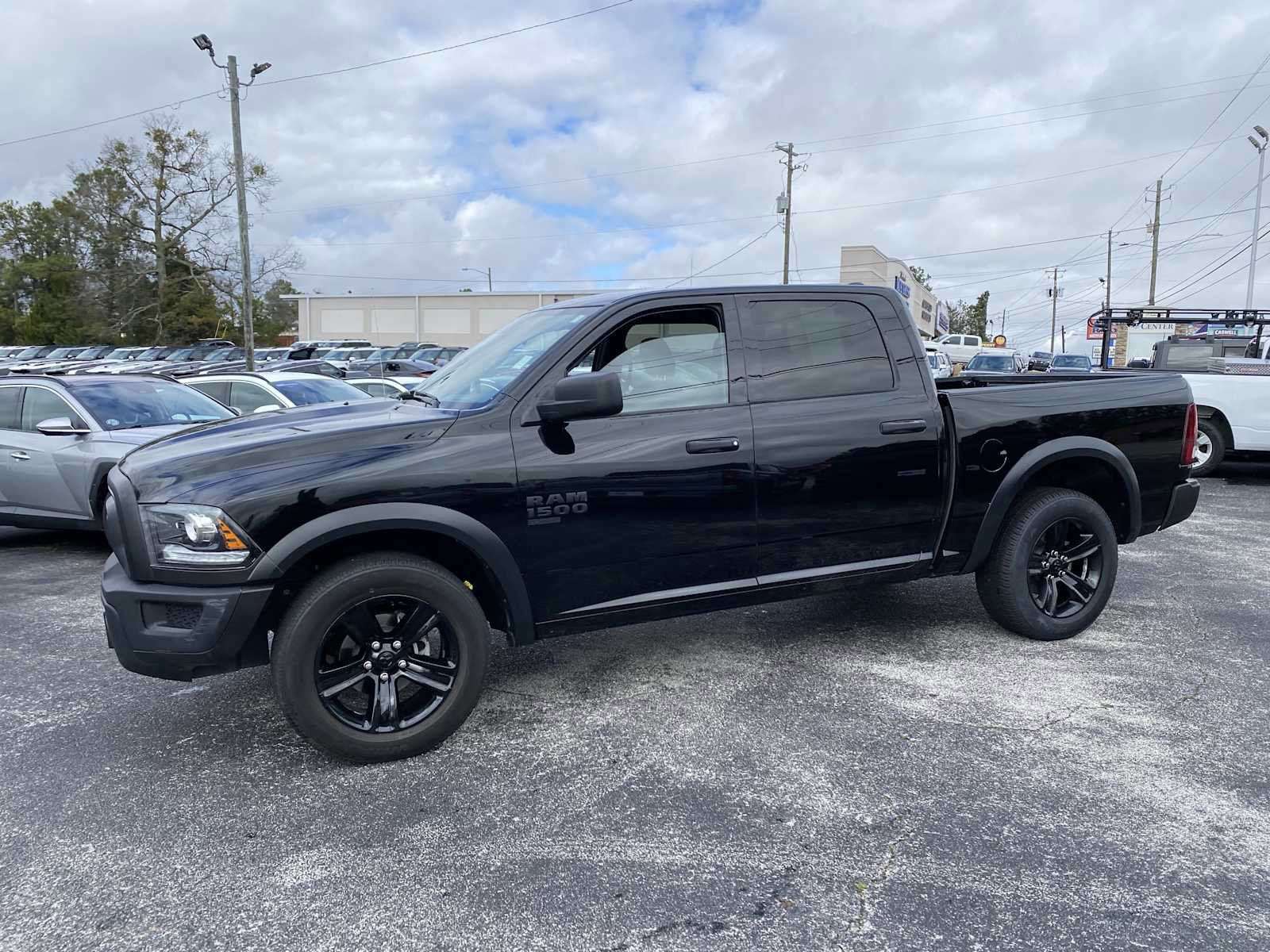 Used 2024 RAM 1500 Classic Warlock image 9