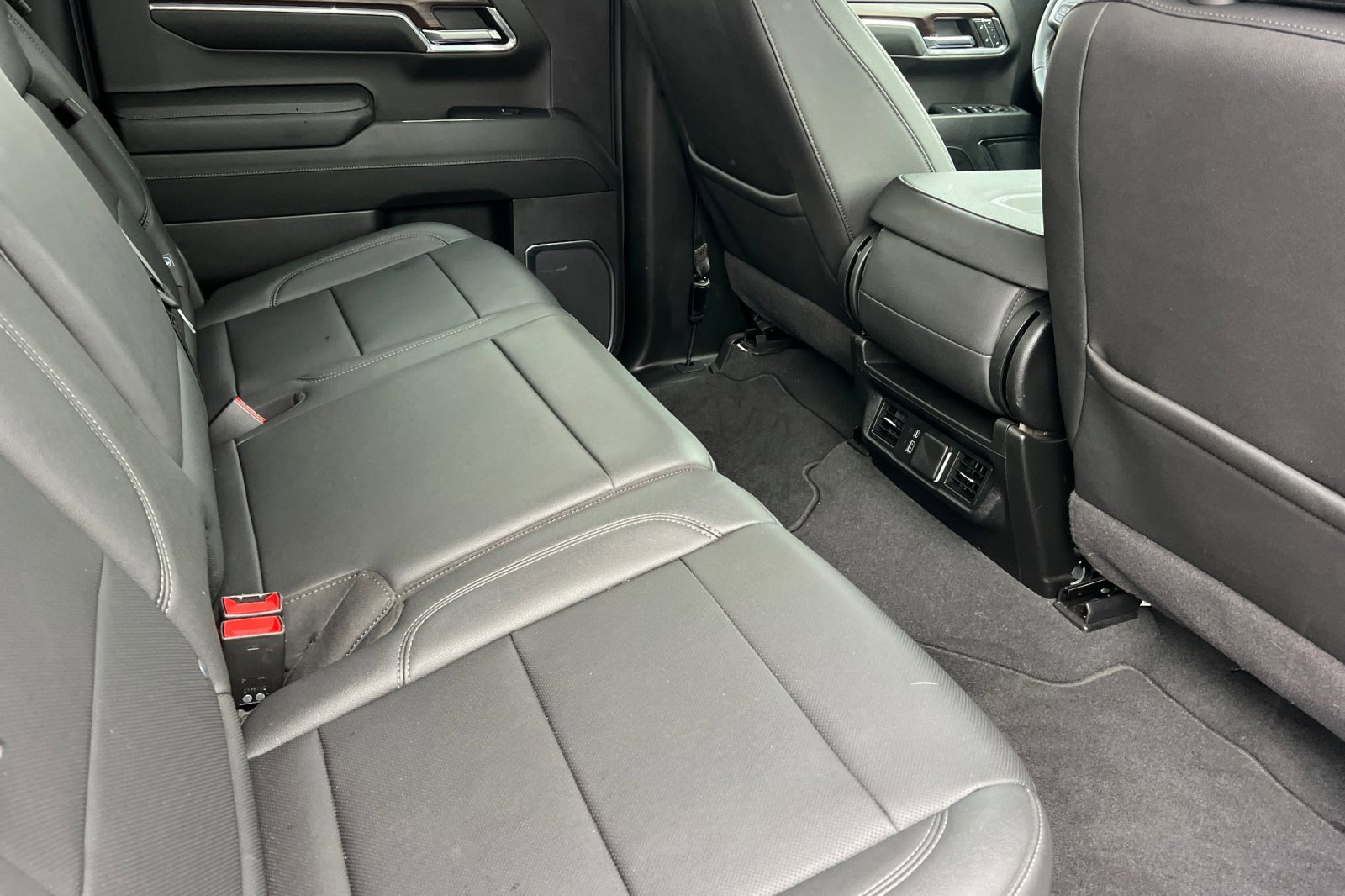 Used 2024 GMC Sierra 1500 SLT image 17