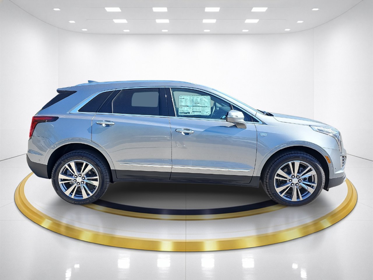 New 2026 Cadillac XT5 Premium Luxury w/ Driver Assist Package AWD/4WD image 4