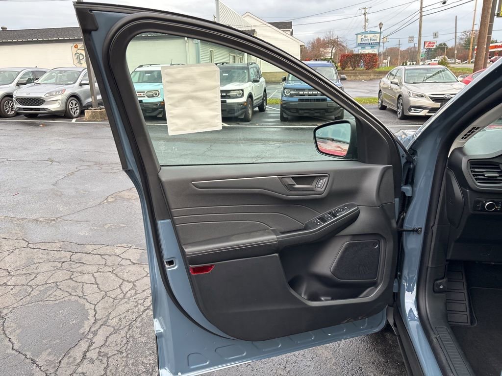 New 2026 Ford Escape Active w/ Tech Pack #1 image 8