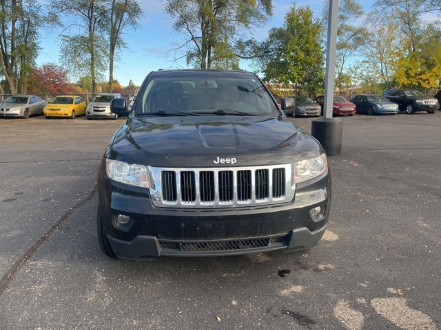 Used 2012 Jeep Grand Cherokee Laredo video 2