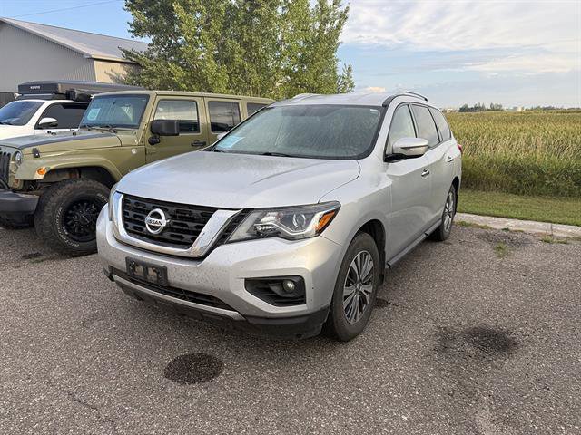 Used 2019 Nissan Pathfinder SV AWD/4WD image 1