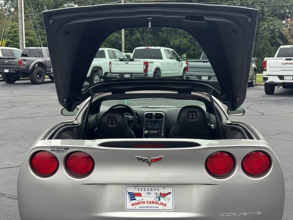 Used 2006 Chevrolet Corvette Z06 w/ Preferred Equipment Group image 31