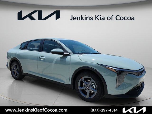 New 2026 Kia K4 FWD video 1