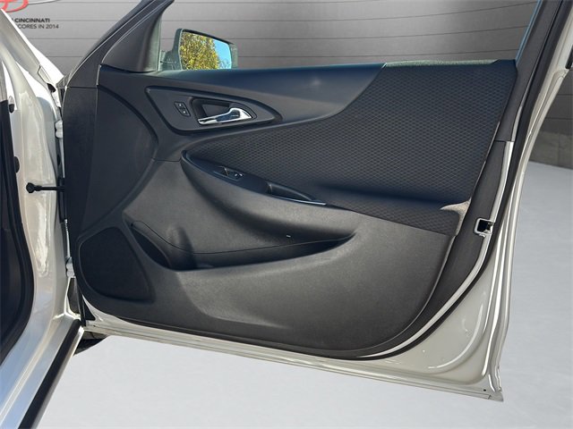 Used 2023 Chevrolet Malibu LT image 29