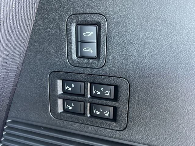 New 2025 Nissan Armada PRO-4X image 38