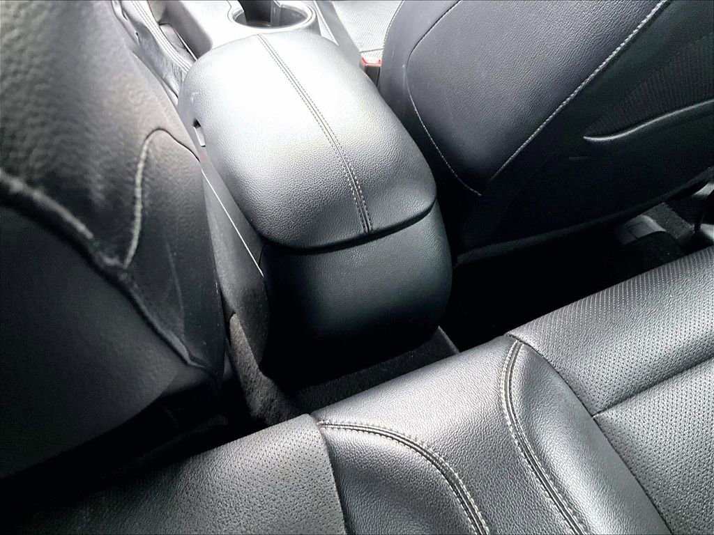 Used 2020 Ford Mustang Premium RWD image 27