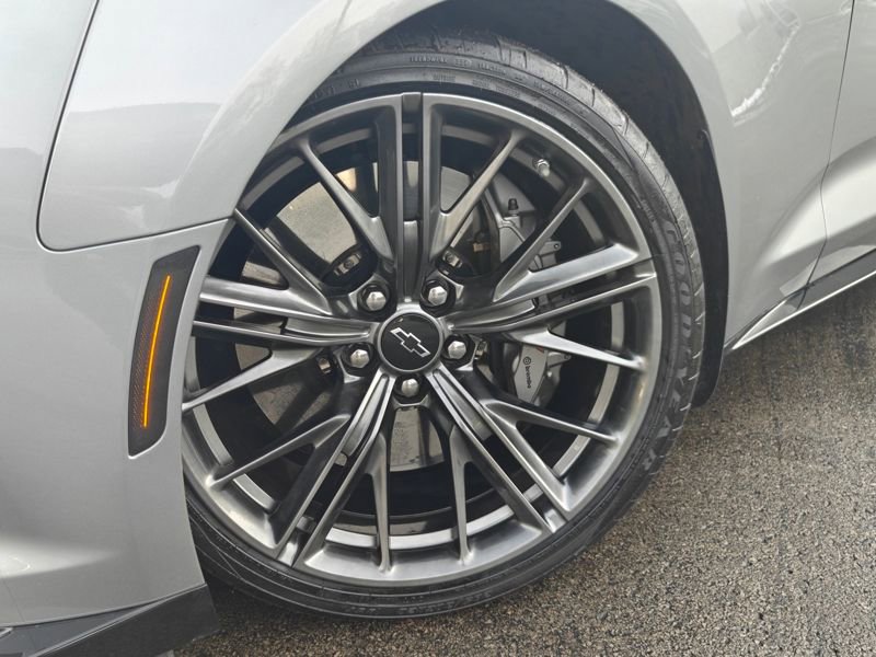 Certified 2023 Chevrolet Camaro ZL1 image 3
