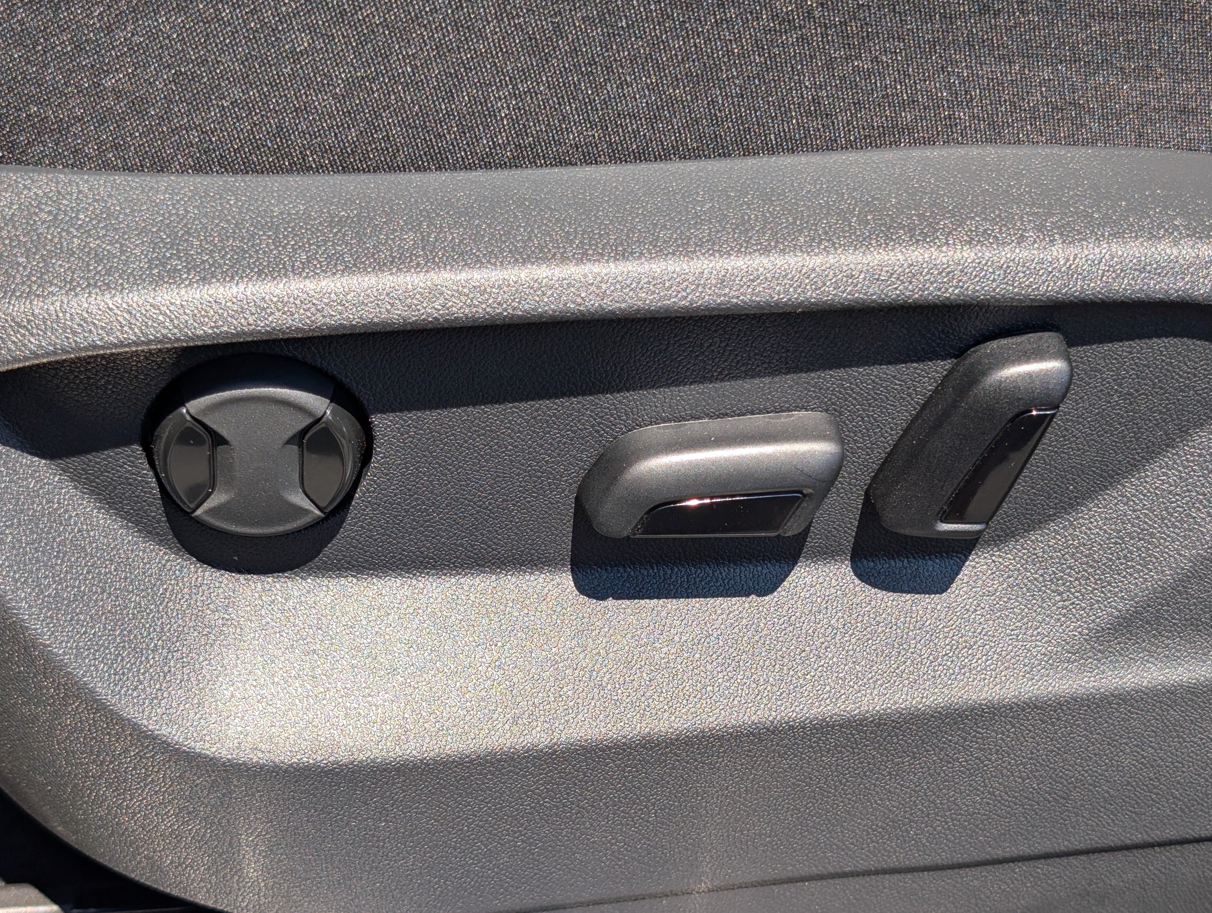 New 2026 Volkswagen Atlas Peak Edition AWD/4WD image 21