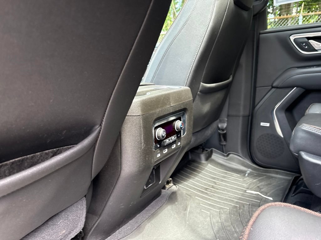 Used 2021 Chevrolet Tahoe High Country AWD/4WD image 29