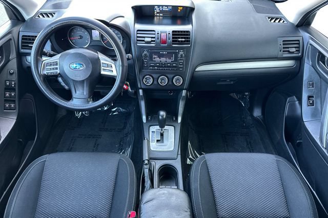 Used 2015 Subaru Forester 2.5i Premium w/ All-Weather Package AWD/4WD image 15