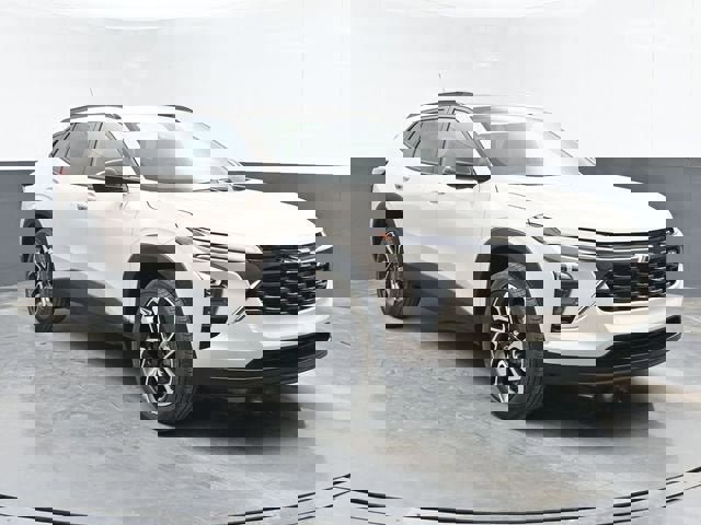 New 2026 Chevrolet Trax RS w/ Sunroof Package image 2