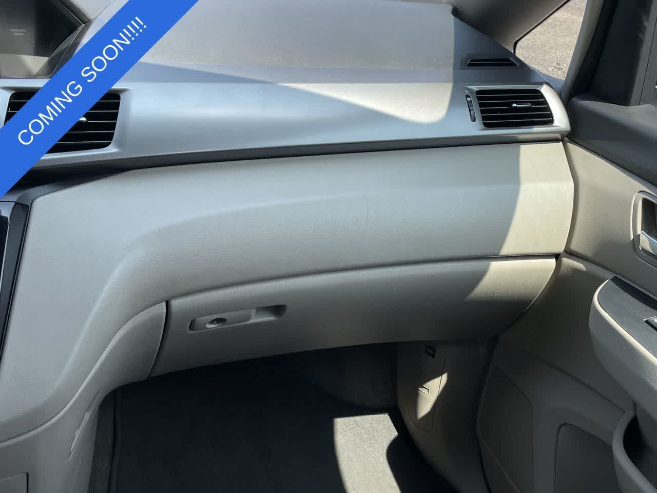 Used 2017 Honda Odyssey EX image 16