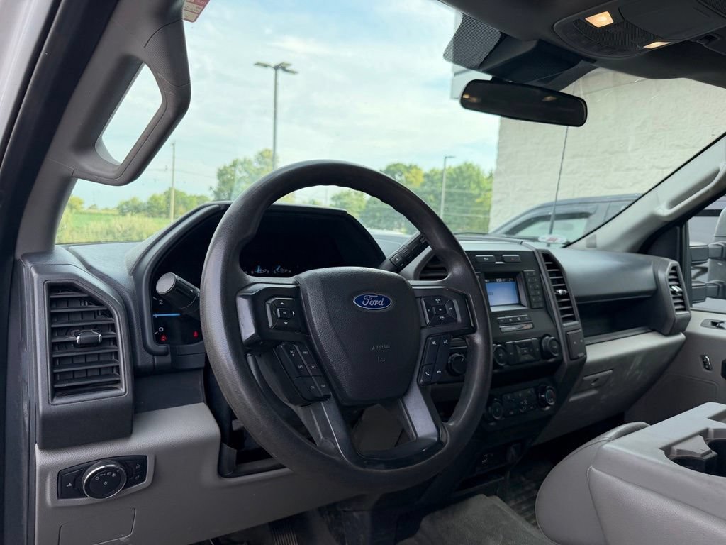 Used 2022 Ford F350 XL w/ STX Appearance Package AWD/4WD image 12