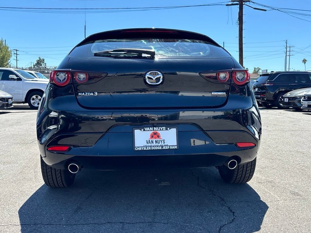 Used 2024 MAZDA MAZDA3 s FWD image 5