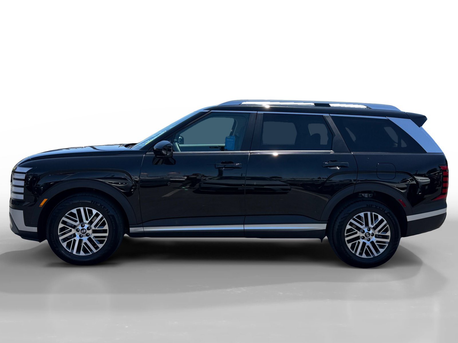 Certified 2026 Hyundai Palisade SEL FWD image 2