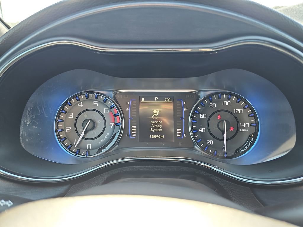 Used 2015 Chrysler 200 S image 23