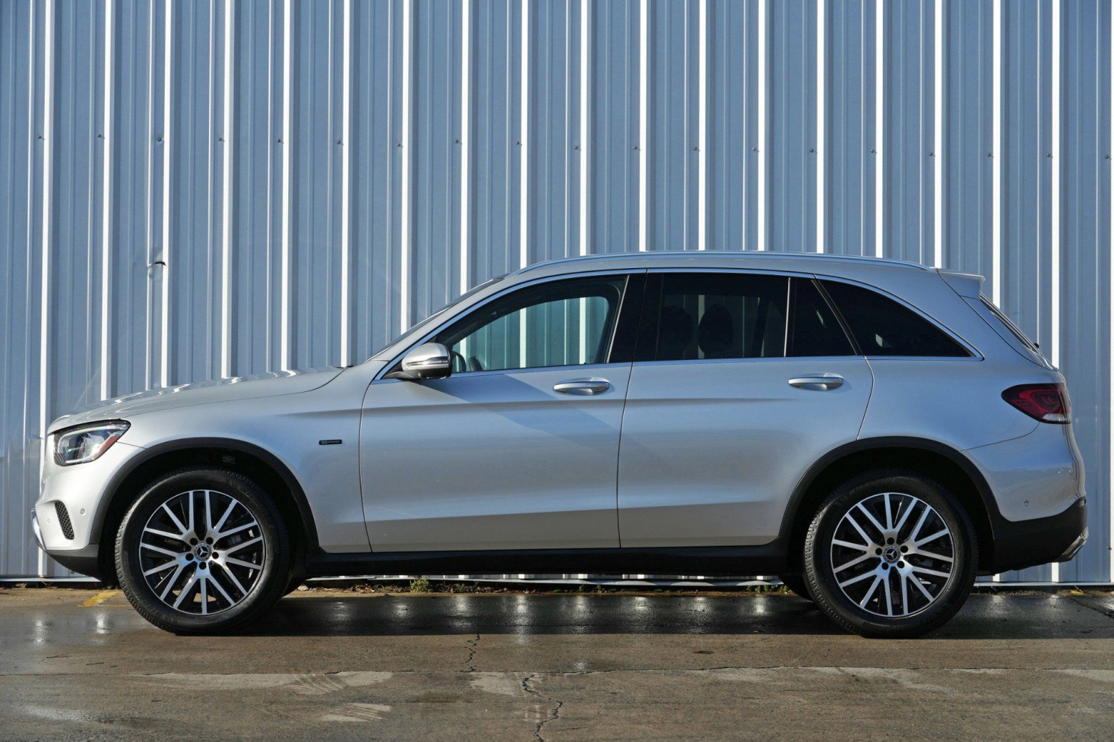 Used 2020 Mercedes-Benz GLC 350e 4MATIC image 8