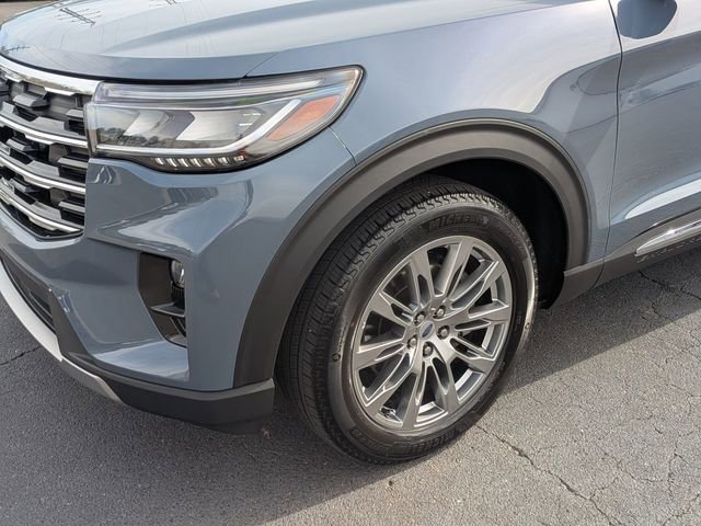 Used 2025 Ford Explorer Active w/ Active Comfort Package image 9
