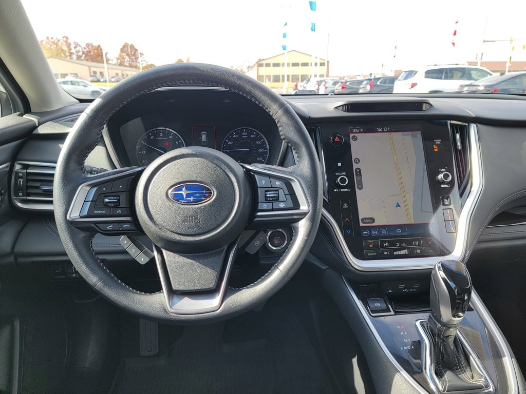 Used 2020 Subaru Outback Limited image 32