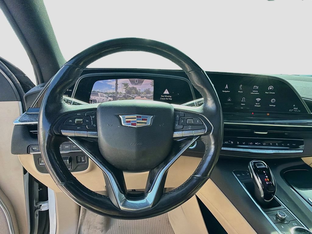 Used 2021 Cadillac Escalade ESV Premium Luxury w/ Driver Assist Tech Package AWD/4WD image 11
