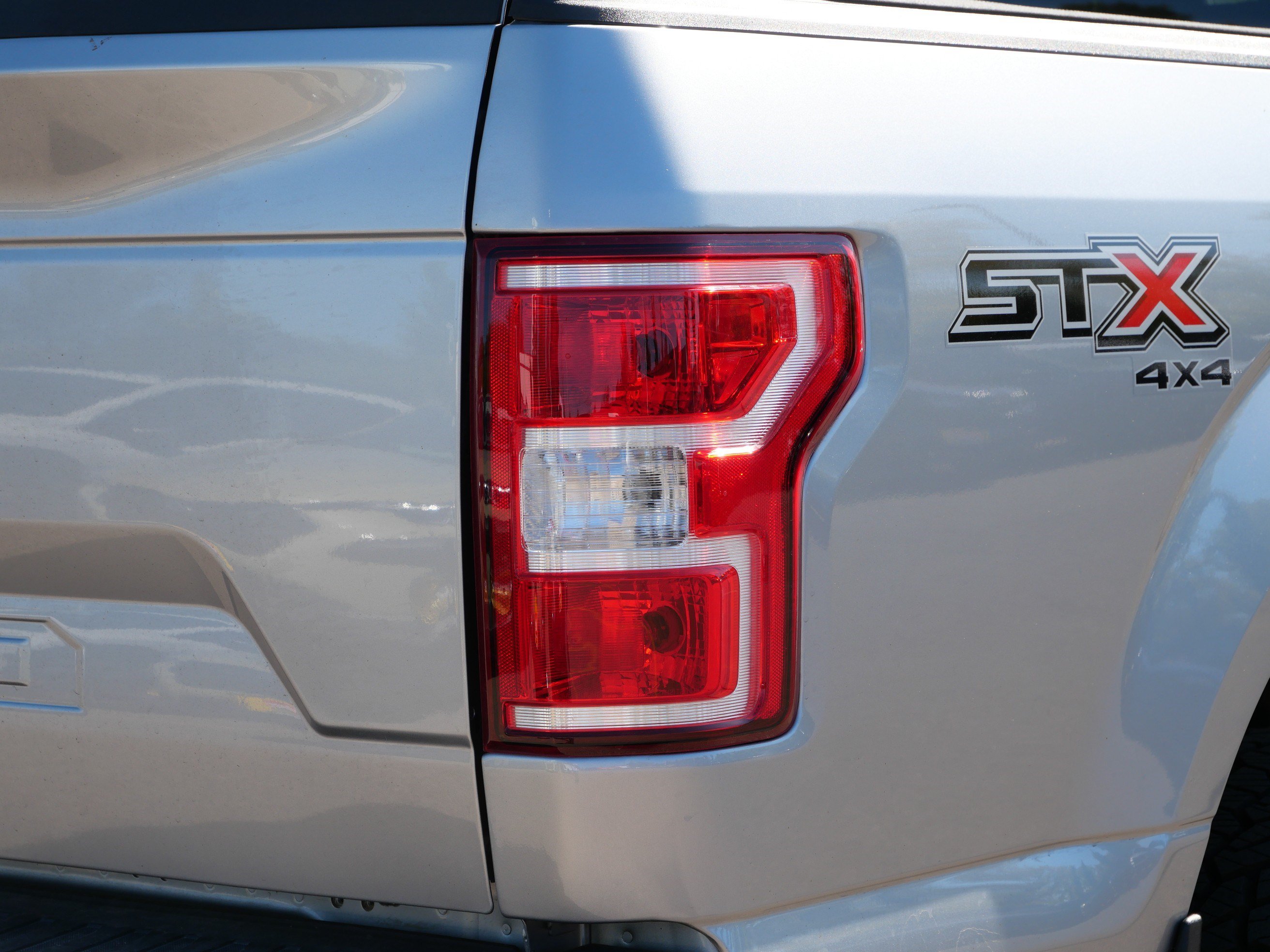 Used 2020 Ford F150 XL w/ Equipment Group 101A Mid AWD/4WD image 17