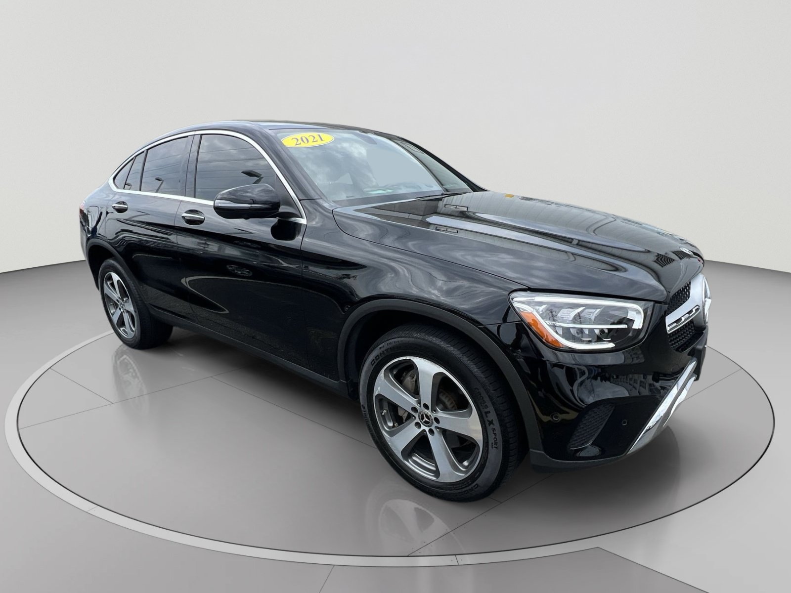 Used 2021 Mercedes-Benz GLC 300 4MATIC Coupe image 7